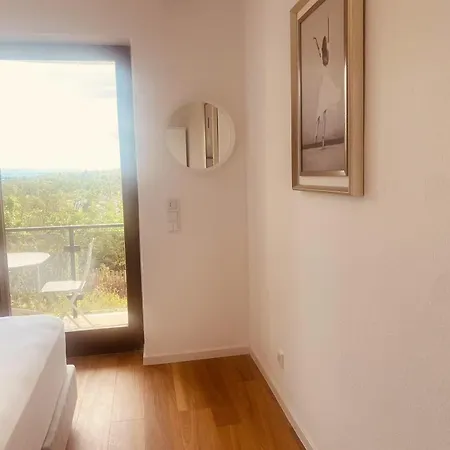 Appartement Helles Bergblick Naehe Messe Frankfurt
